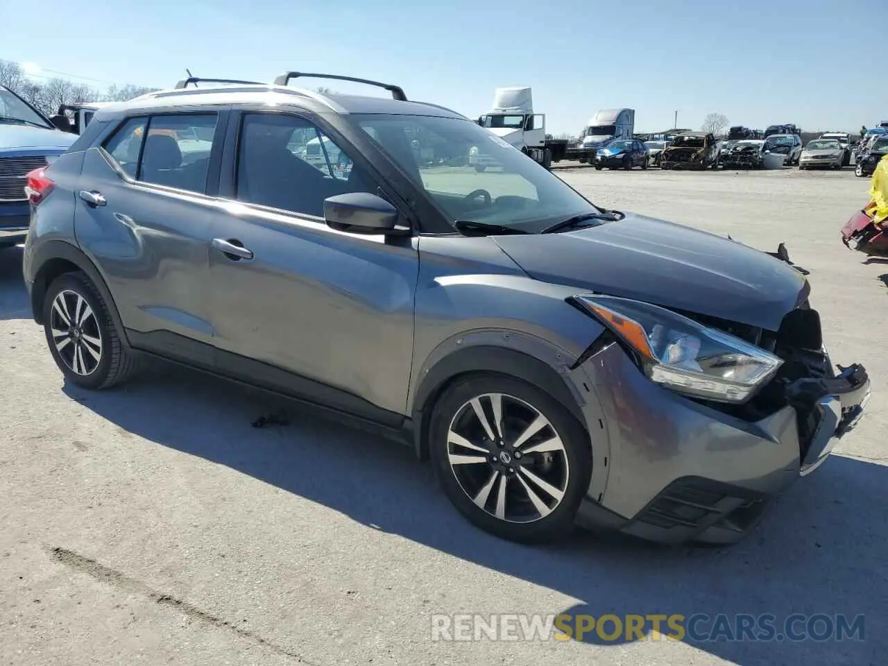 4 Photograph of a damaged car 3N1CP5CU3KL496201 NISSAN KICKS 2019