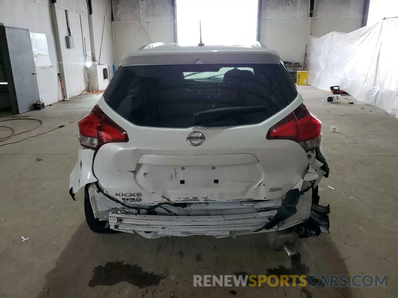 6 Photograph of a damaged car 3N1CP5CU3KL499809 NISSAN KICKS 2019