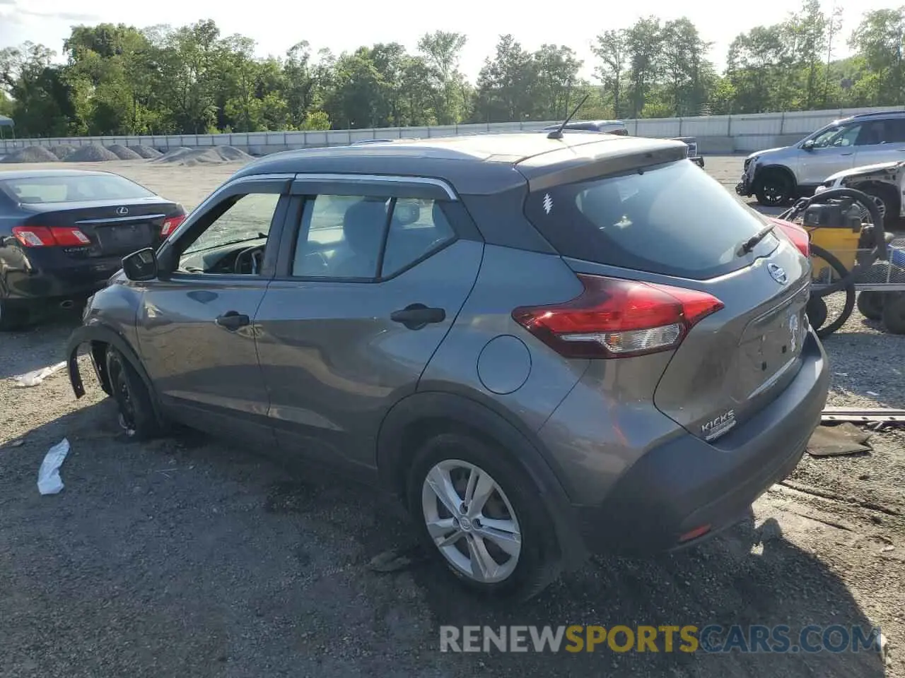 2 Photograph of a damaged car 3N1CP5CU3KL504149 NISSAN KICKS 2019