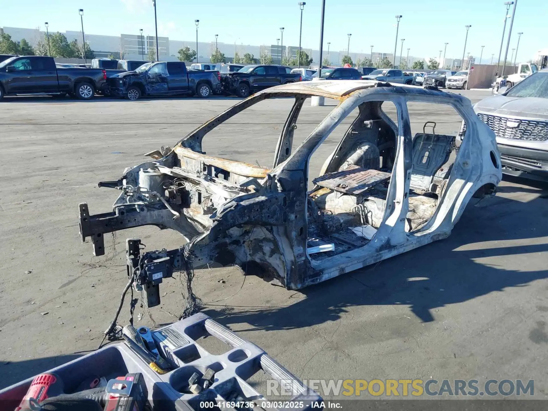 2 Photograph of a damaged car 3N1CP5CU3KL509030 NISSAN KICKS 2019