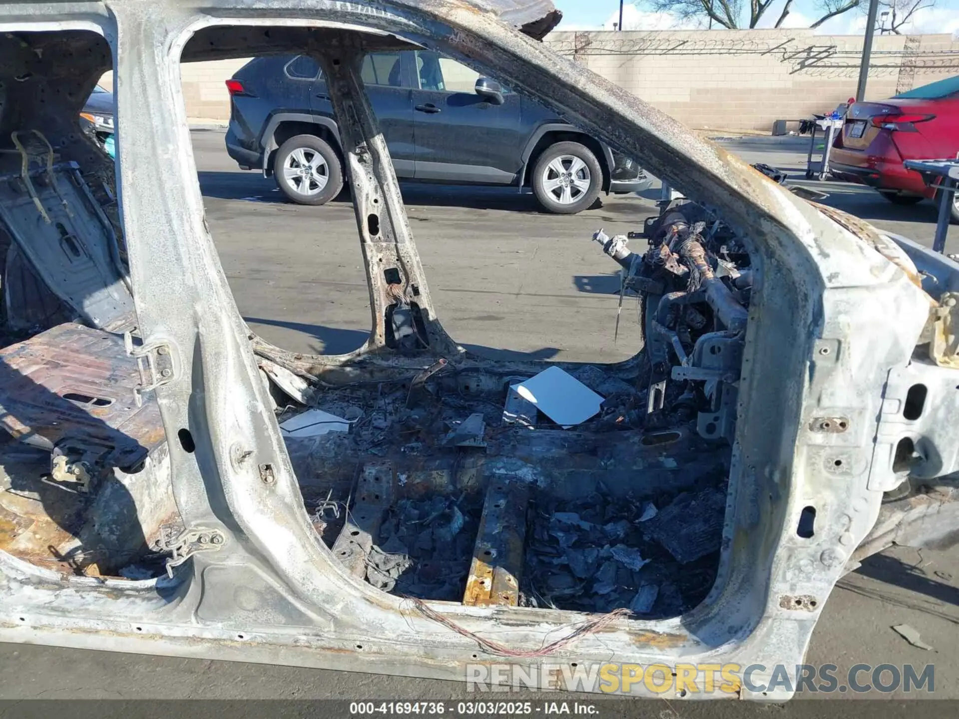 5 Photograph of a damaged car 3N1CP5CU3KL509030 NISSAN KICKS 2019