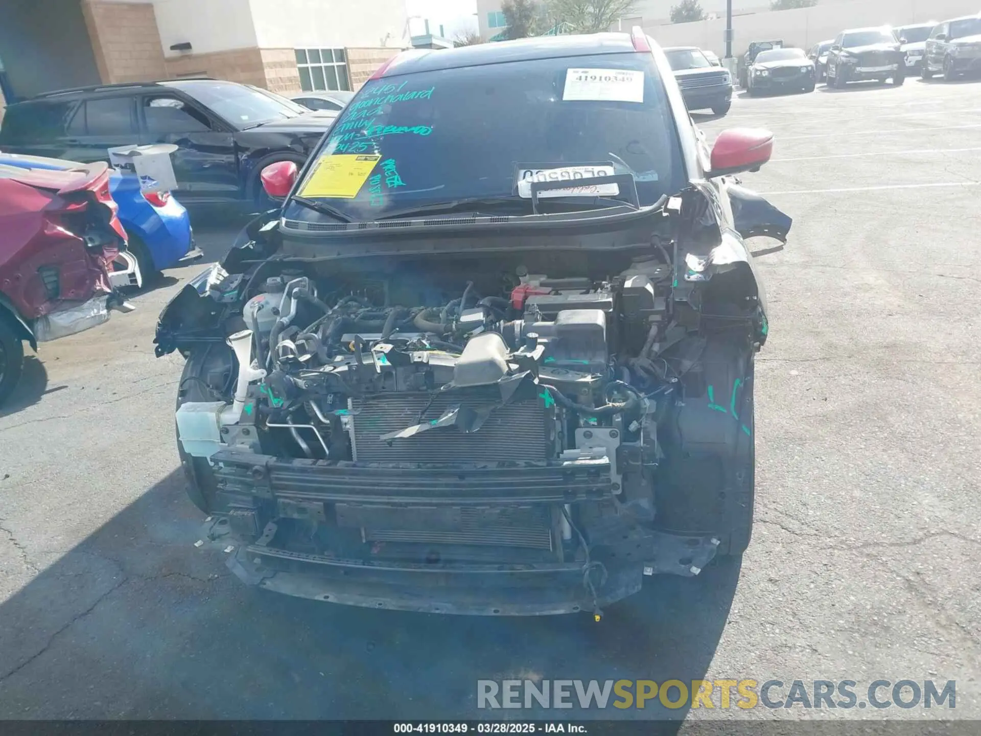13 Photograph of a damaged car 3N1CP5CU3KL511537 NISSAN KICKS 2019