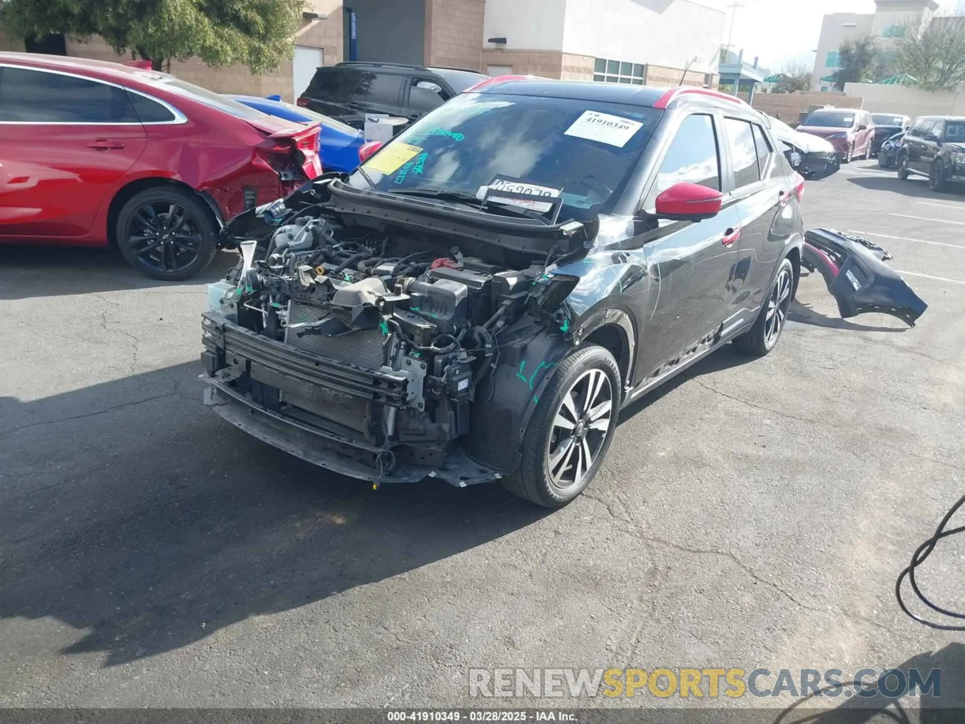 2 Photograph of a damaged car 3N1CP5CU3KL511537 NISSAN KICKS 2019