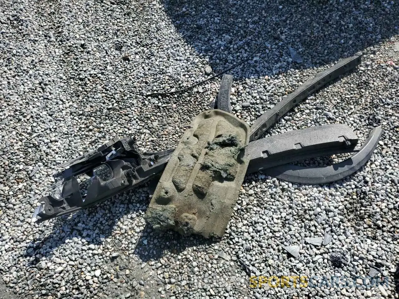 13 Photograph of a damaged car 3N1CP5CU3KL528984 NISSAN KICKS 2019