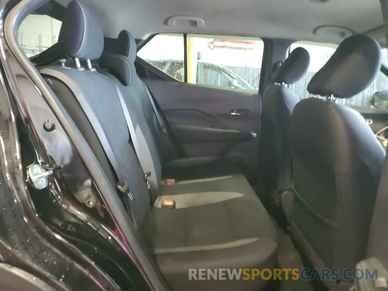 11 Photograph of a damaged car 3N1CP5CU3KL534123 NISSAN KICKS 2019