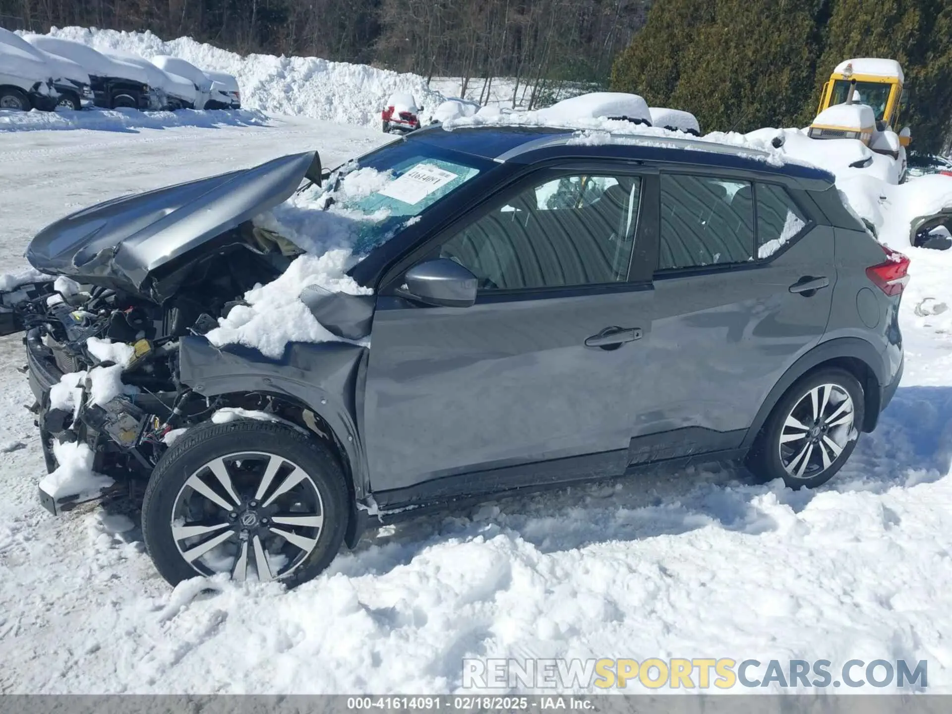 14 Photograph of a damaged car 3N1CP5CU3KL544005 NISSAN KICKS 2019