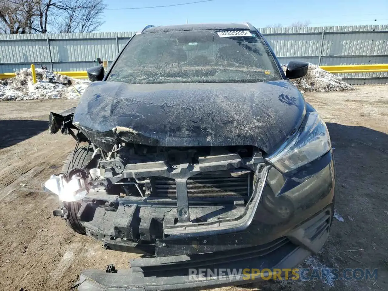 5 Photograph of a damaged car 3N1CP5CU3KL547681 NISSAN KICKS 2019