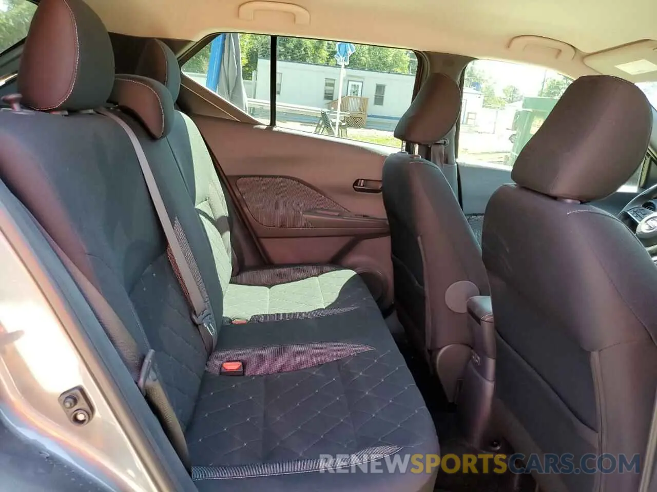 11 Photograph of a damaged car 3N1CP5CU3KL560060 NISSAN KICKS 2019