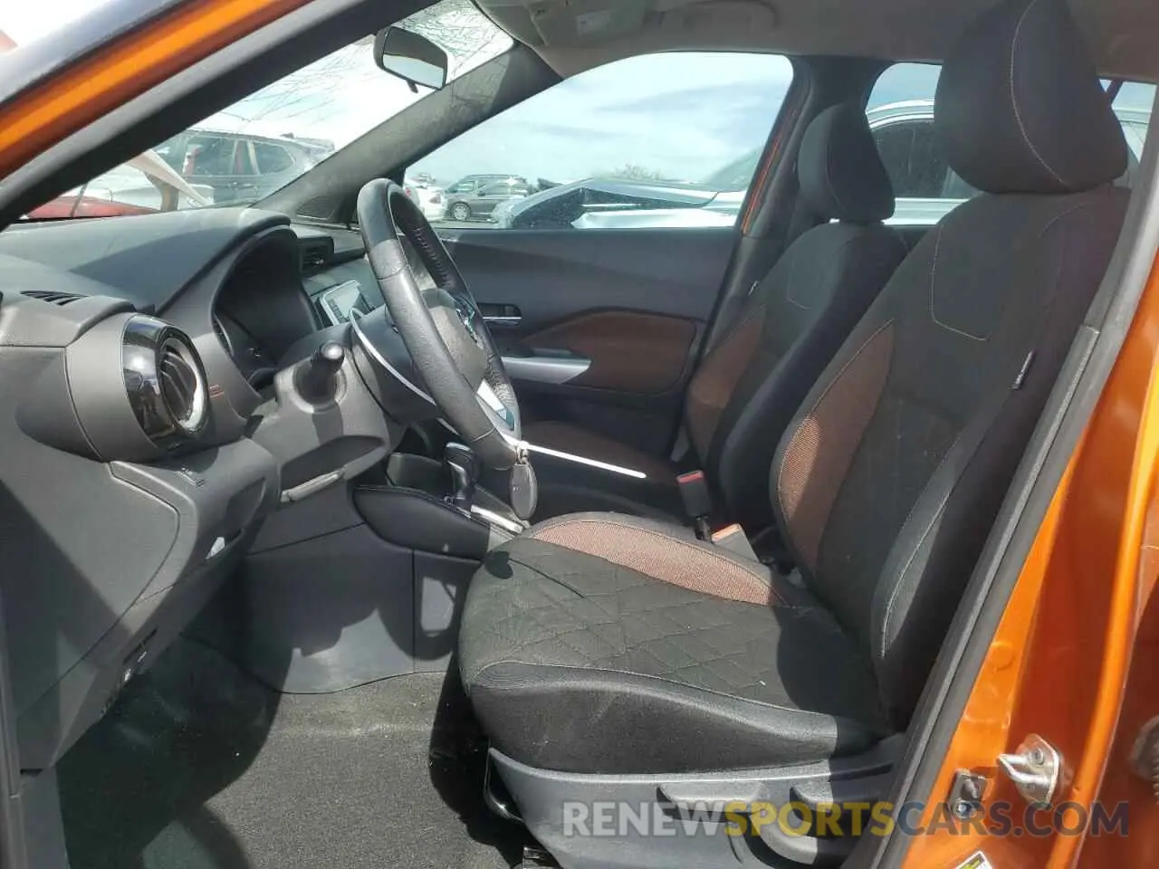 7 Photograph of a damaged car 3N1CP5CU3KL562052 NISSAN KICKS 2019