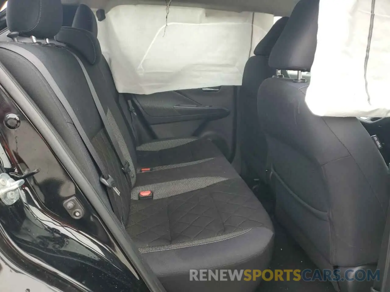 11 Photograph of a damaged car 3N1CP5CU3KL564531 NISSAN KICKS 2019
