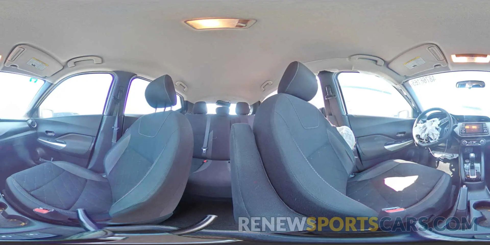 14 Photograph of a damaged car 3N1CP5CU3KL564562 NISSAN KICKS 2019