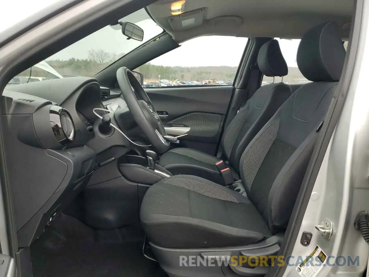 7 Photograph of a damaged car 3N1CP5CU4KL491363 NISSAN KICKS 2019