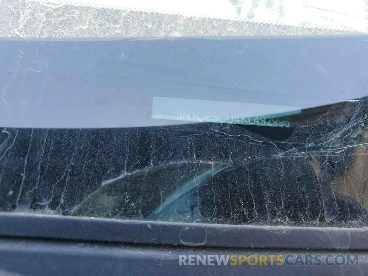 14 Photograph of a damaged car 3N1CP5CU4KL492996 NISSAN KICKS 2019