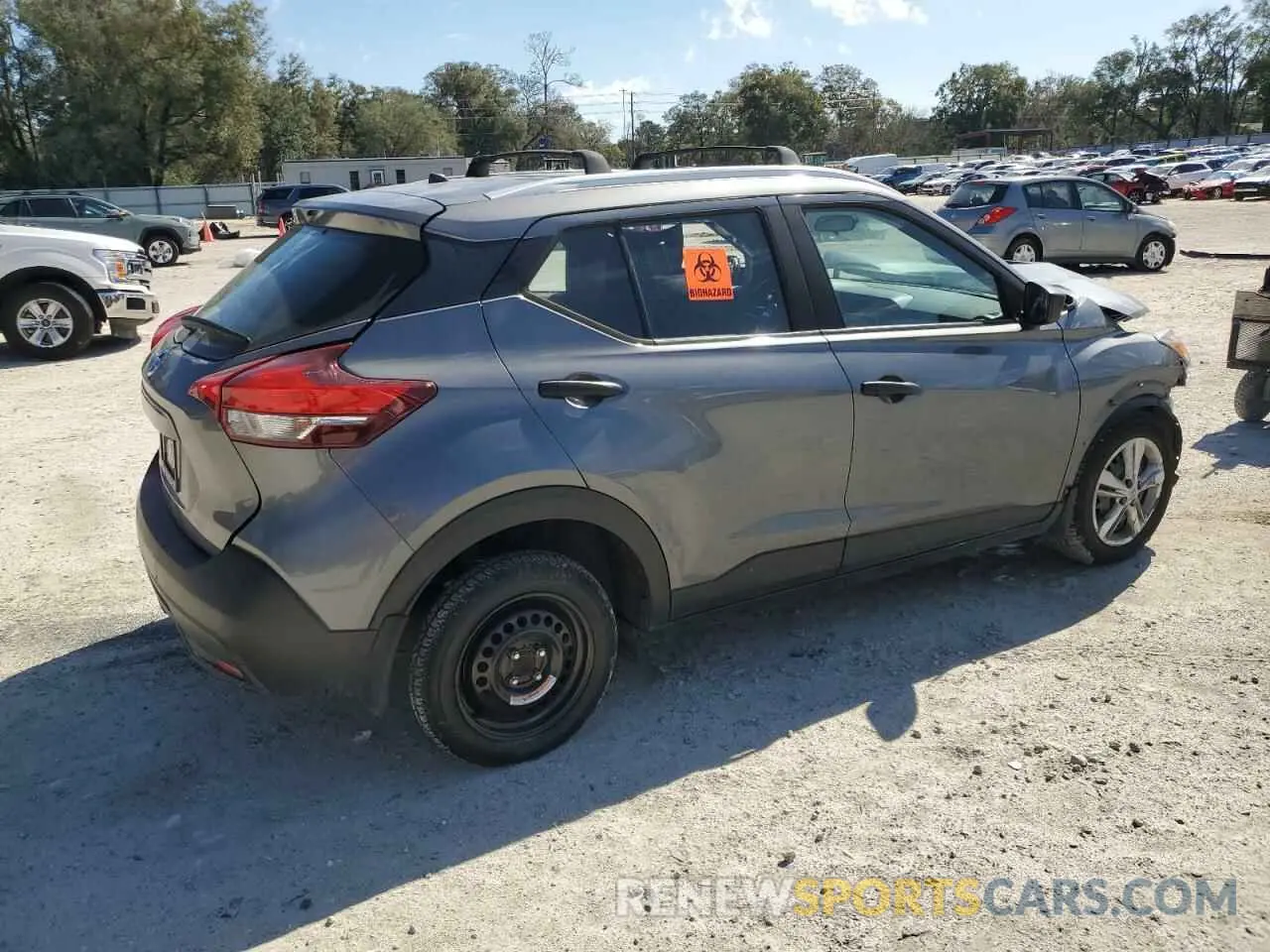3 Photograph of a damaged car 3N1CP5CU4KL492996 NISSAN KICKS 2019