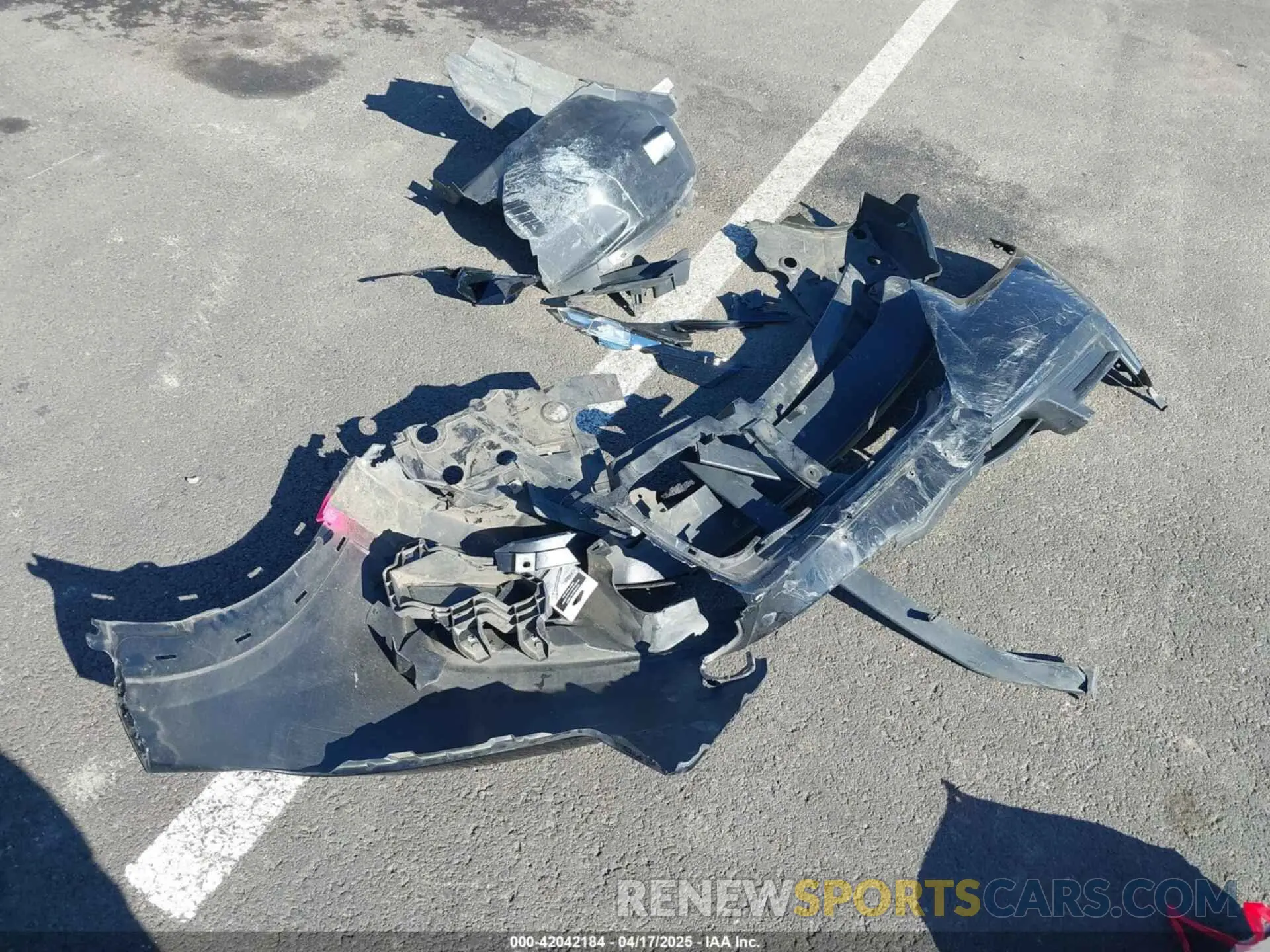 12 Photograph of a damaged car 3N1CP5CU4KL494389 NISSAN KICKS 2019