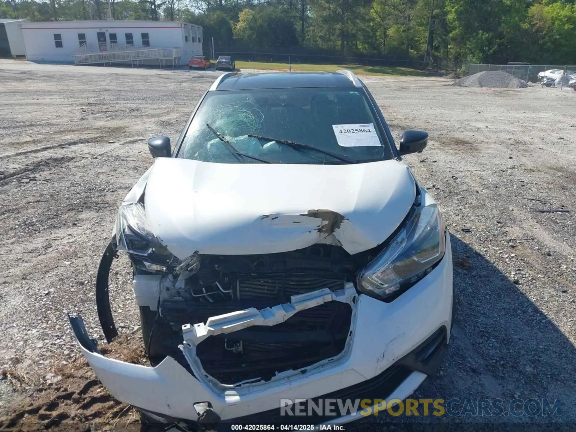 13 Photograph of a damaged car 3N1CP5CU4KL501860 NISSAN KICKS 2019