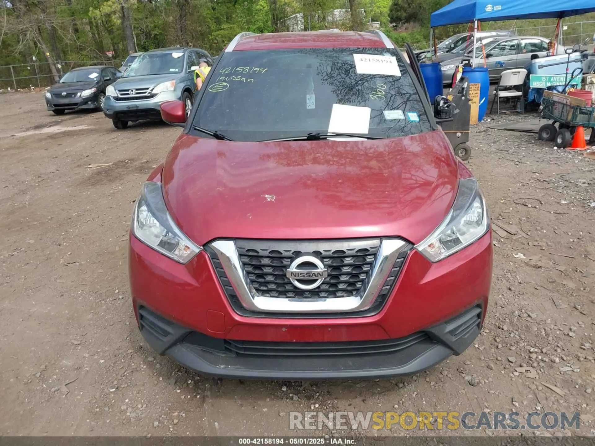 12 Photograph of a damaged car 3N1CP5CU4KL509554 NISSAN KICKS 2019
