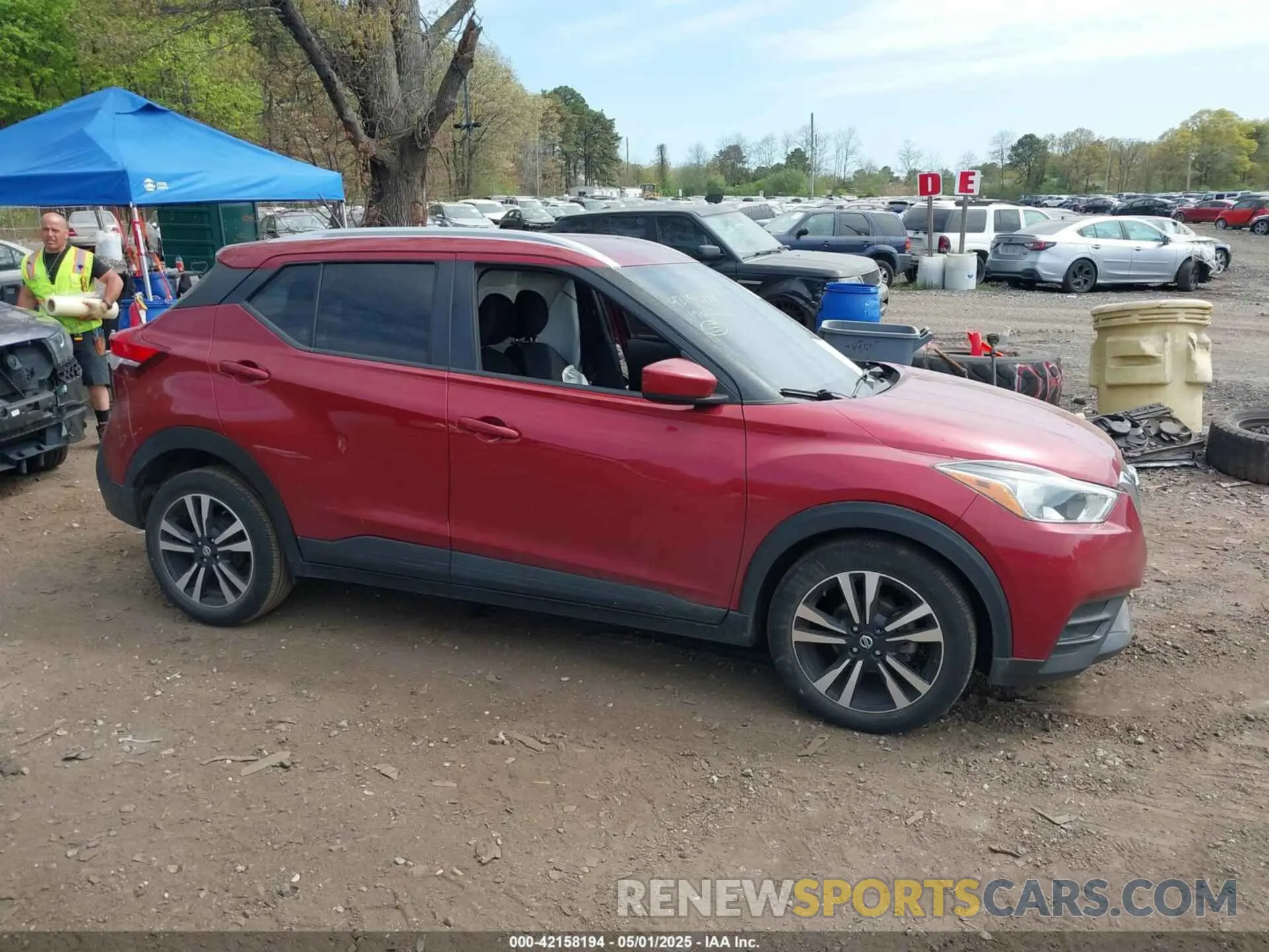 13 Photograph of a damaged car 3N1CP5CU4KL509554 NISSAN KICKS 2019