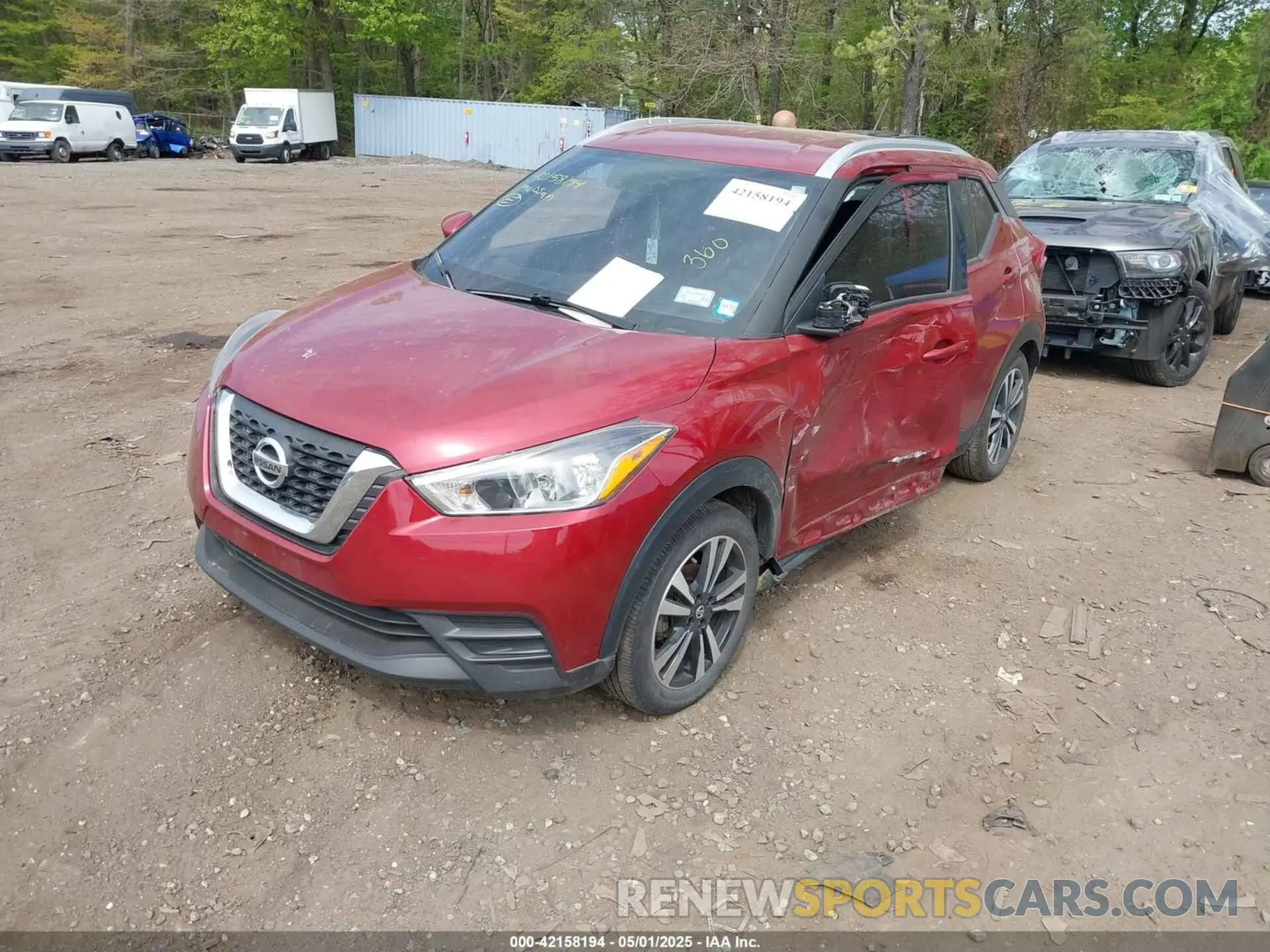 2 Photograph of a damaged car 3N1CP5CU4KL509554 NISSAN KICKS 2019