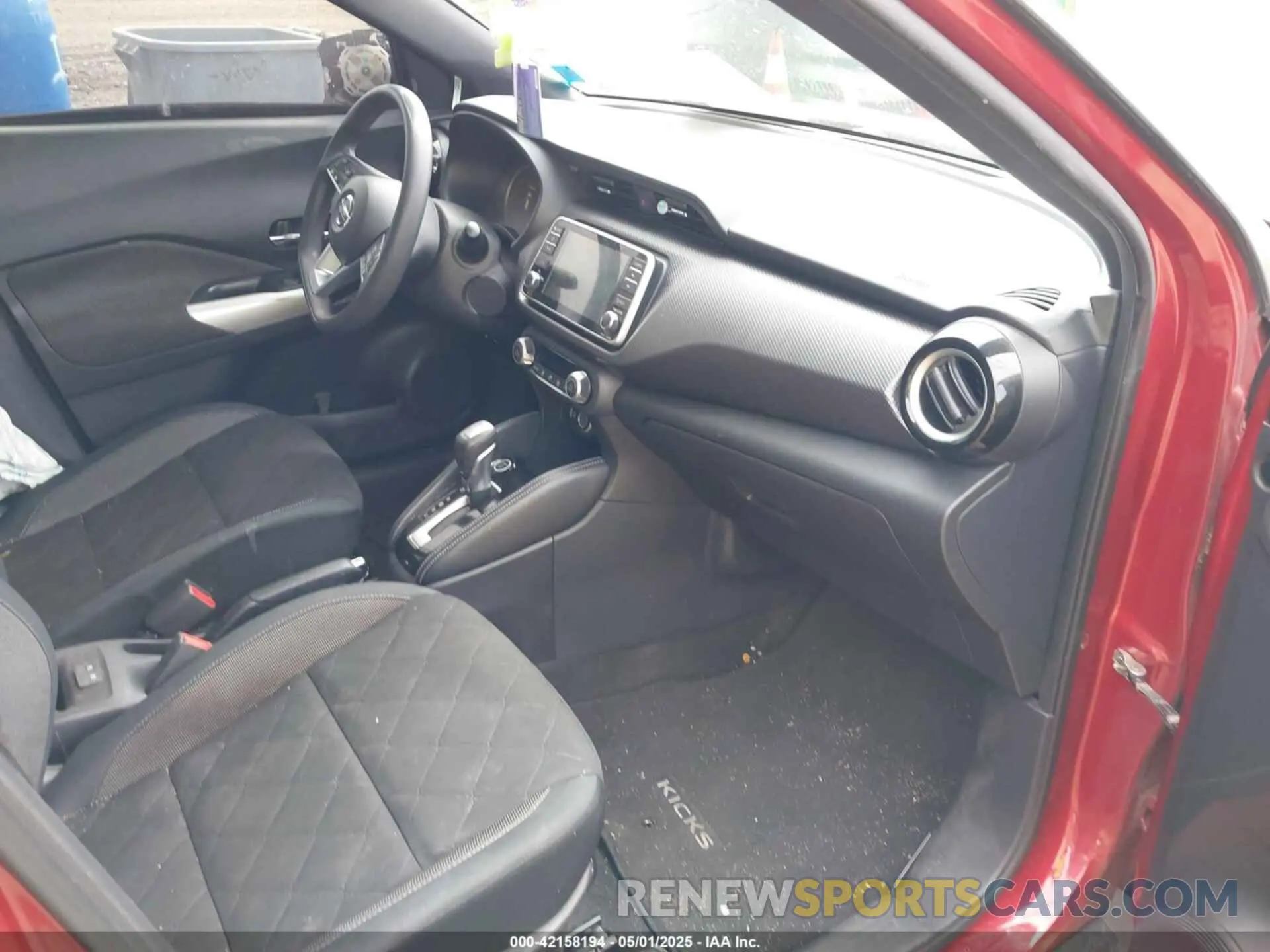5 Photograph of a damaged car 3N1CP5CU4KL509554 NISSAN KICKS 2019