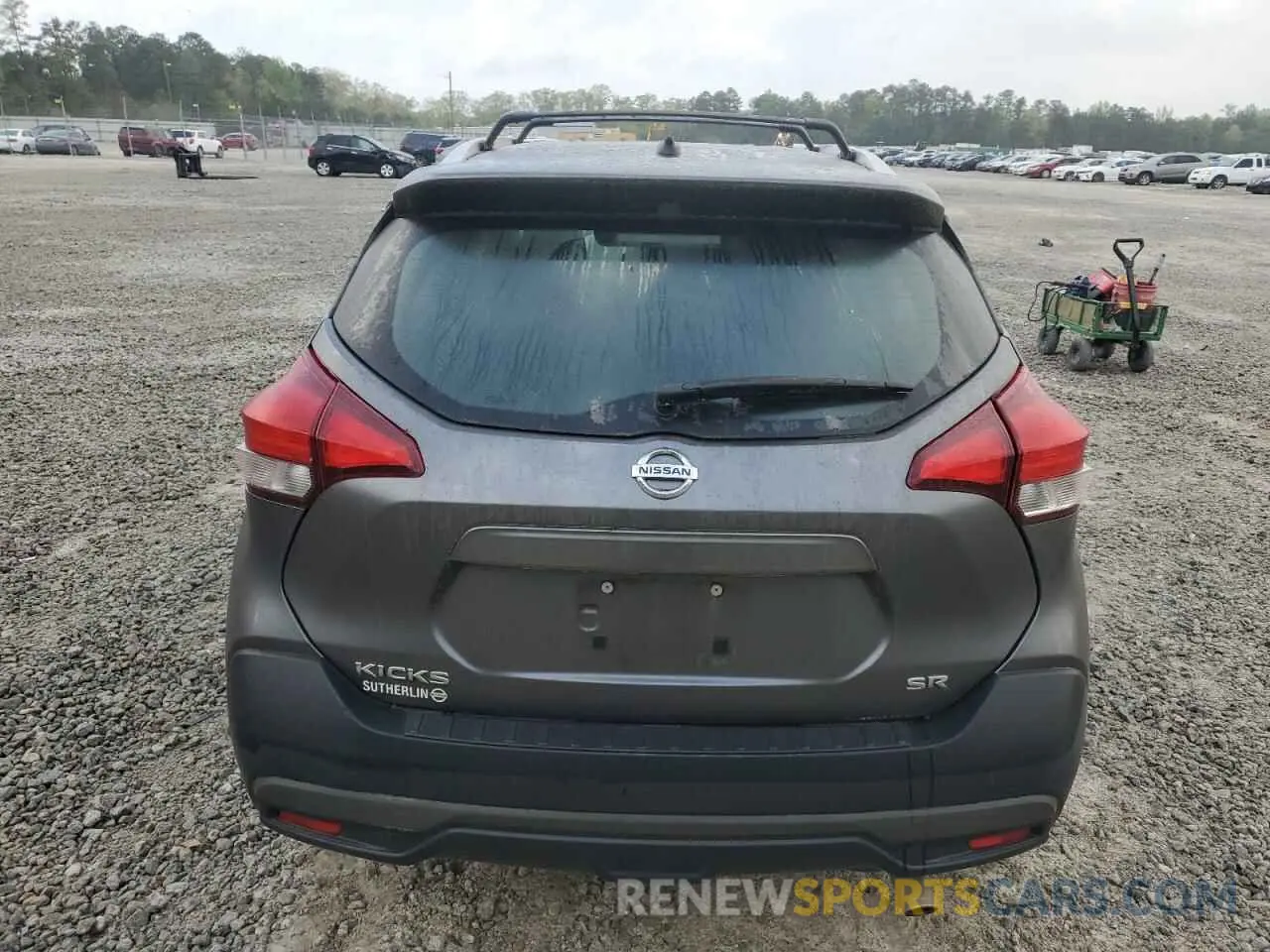 6 Photograph of a damaged car 3N1CP5CU4KL513393 NISSAN KICKS 2019