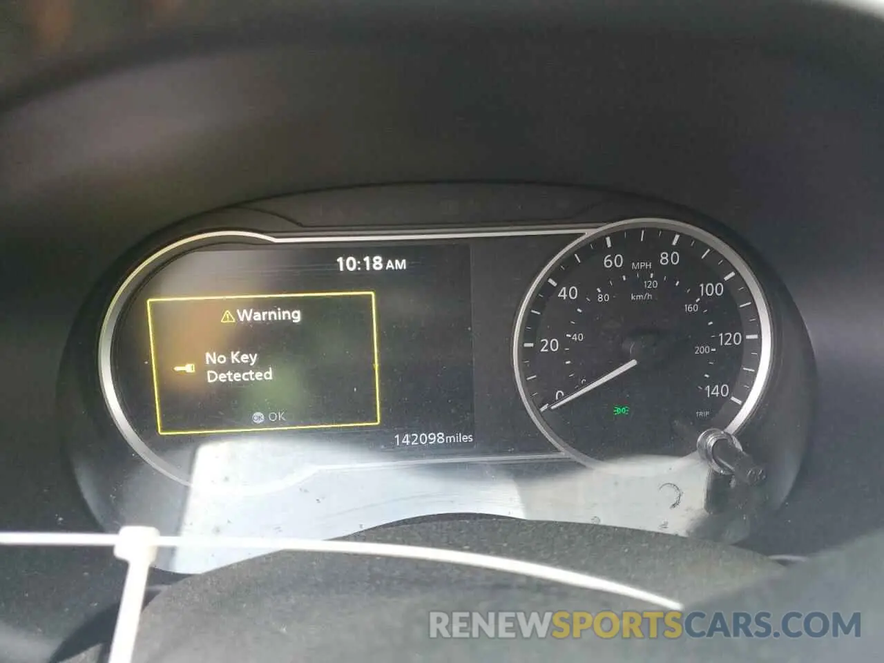 9 Photograph of a damaged car 3N1CP5CU4KL513393 NISSAN KICKS 2019