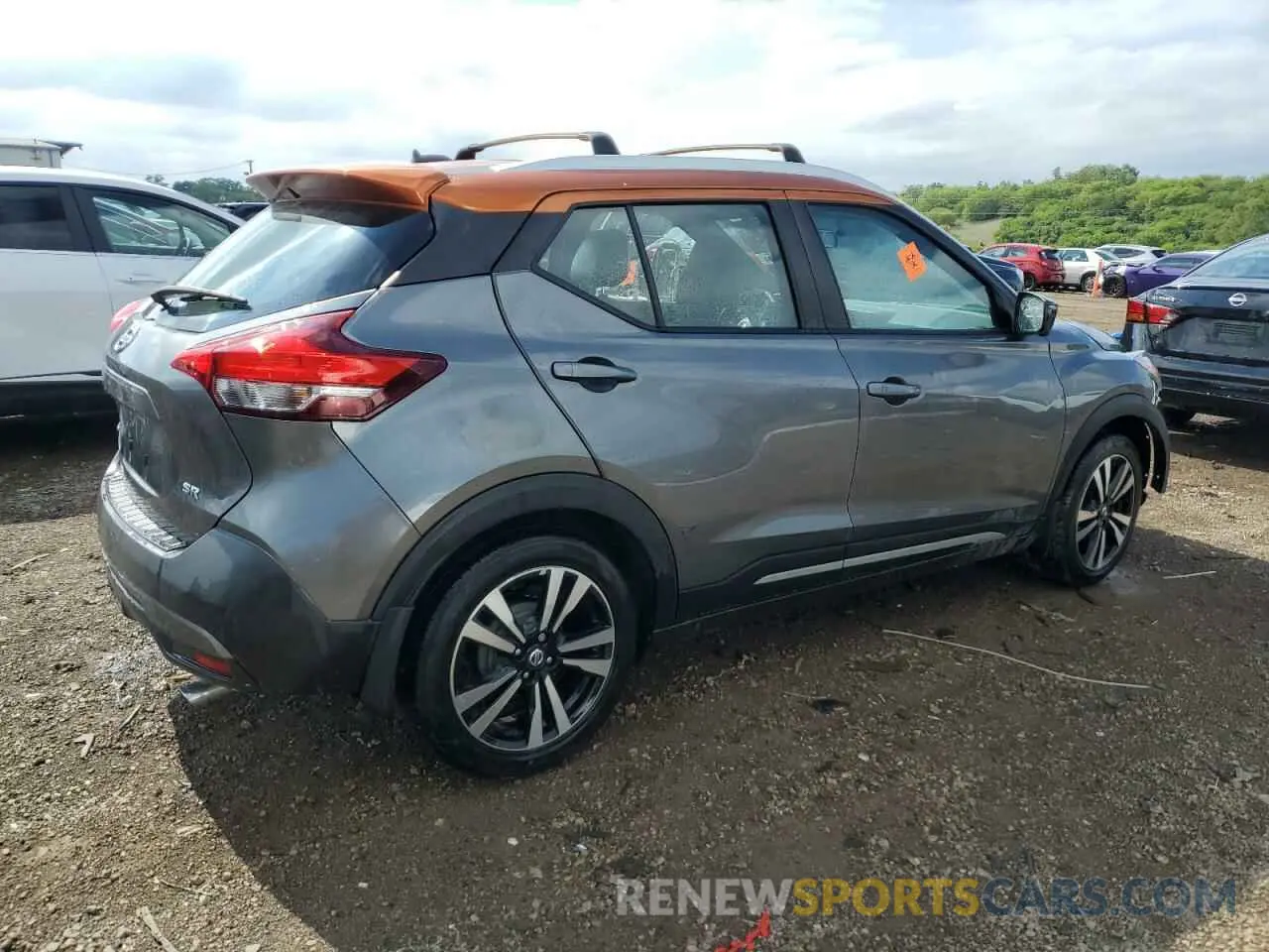 3 Photograph of a damaged car 3N1CP5CU4KL514642 NISSAN KICKS 2019