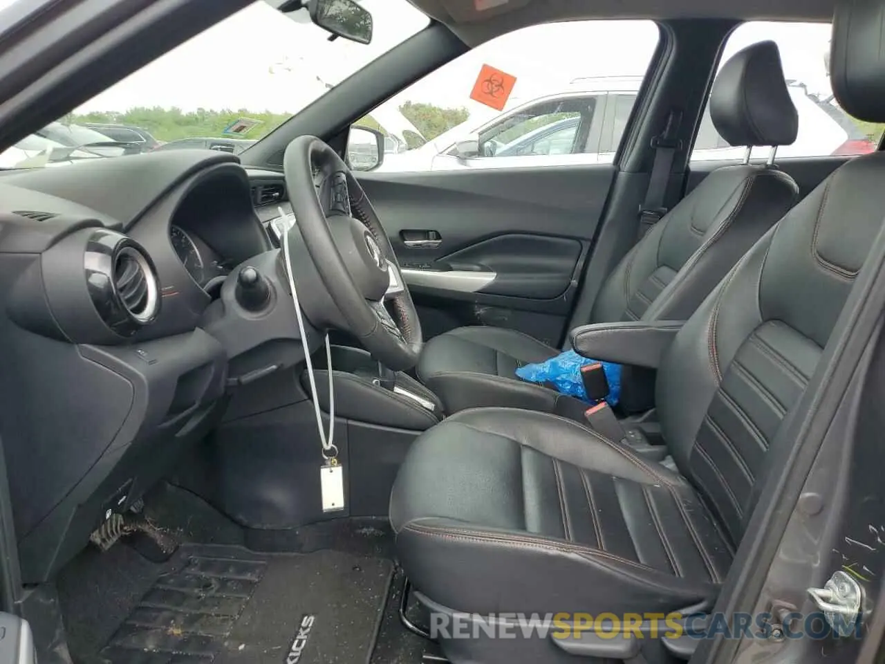 7 Photograph of a damaged car 3N1CP5CU4KL514642 NISSAN KICKS 2019