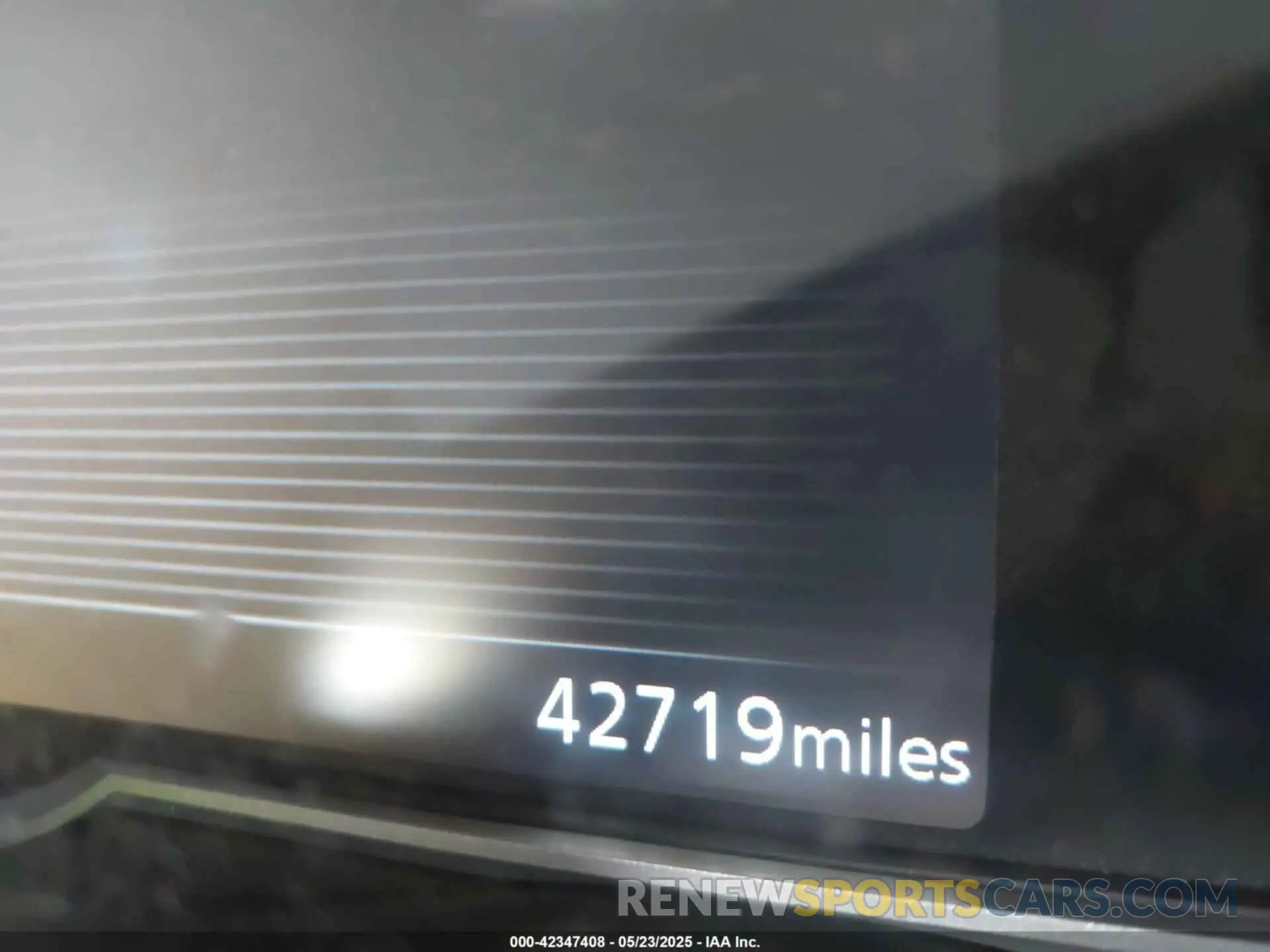 16 Photograph of a damaged car 3N1CP5CU4KL517640 NISSAN KICKS 2019