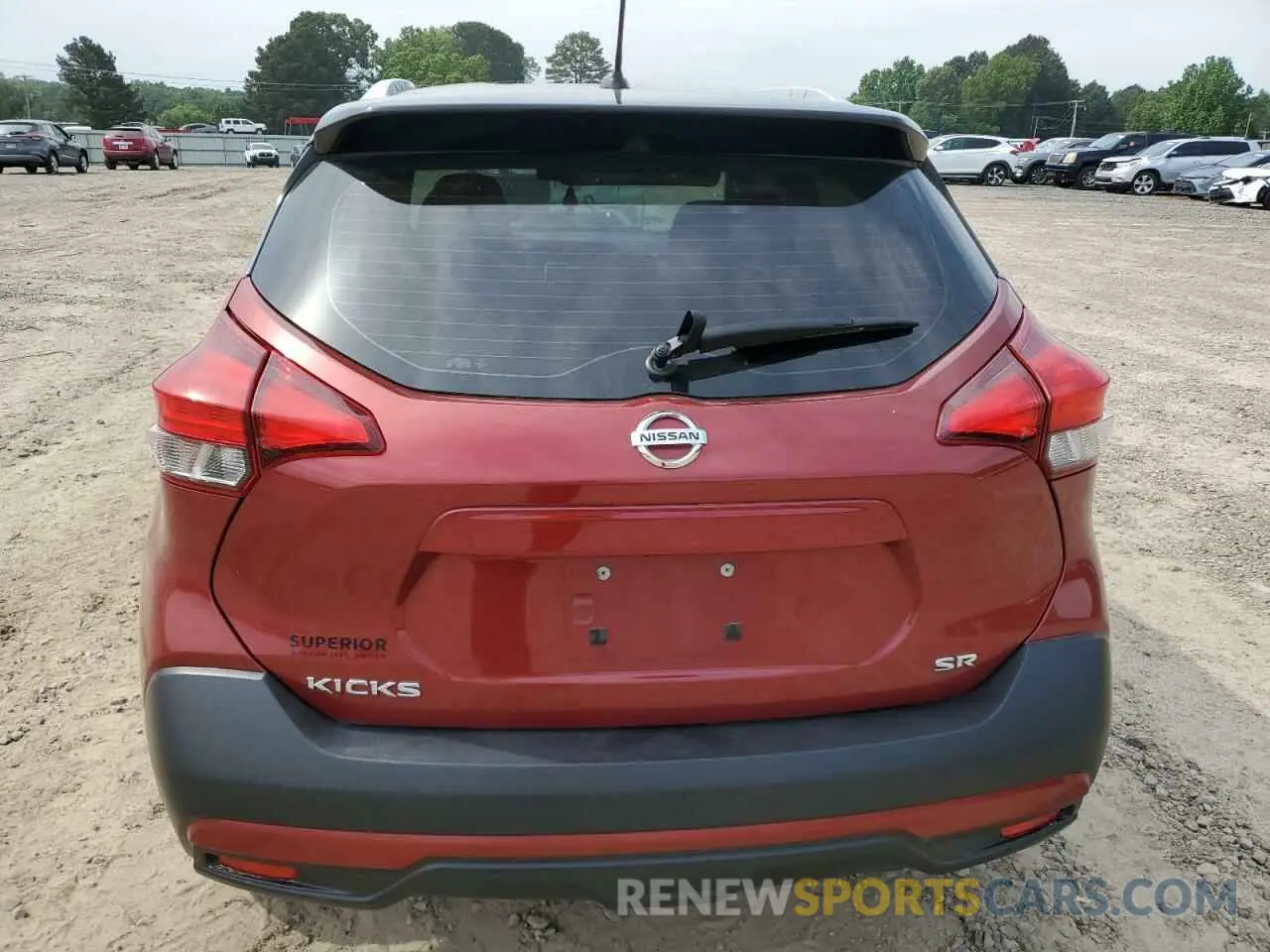 6 Photograph of a damaged car 3N1CP5CU4KL538147 NISSAN KICKS 2019