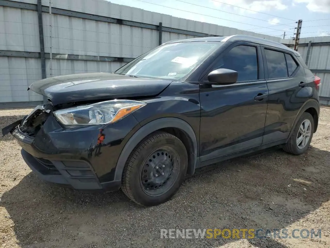 1 Photograph of a damaged car 3N1CP5CU4KL540951 NISSAN KICKS 2019