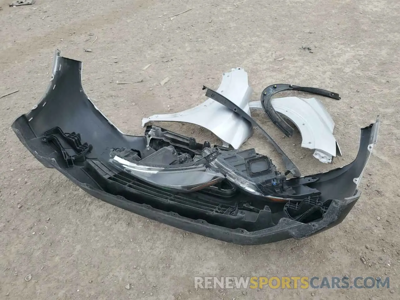 13 Photograph of a damaged car 3N1CP5CU4KL549312 NISSAN KICKS 2019