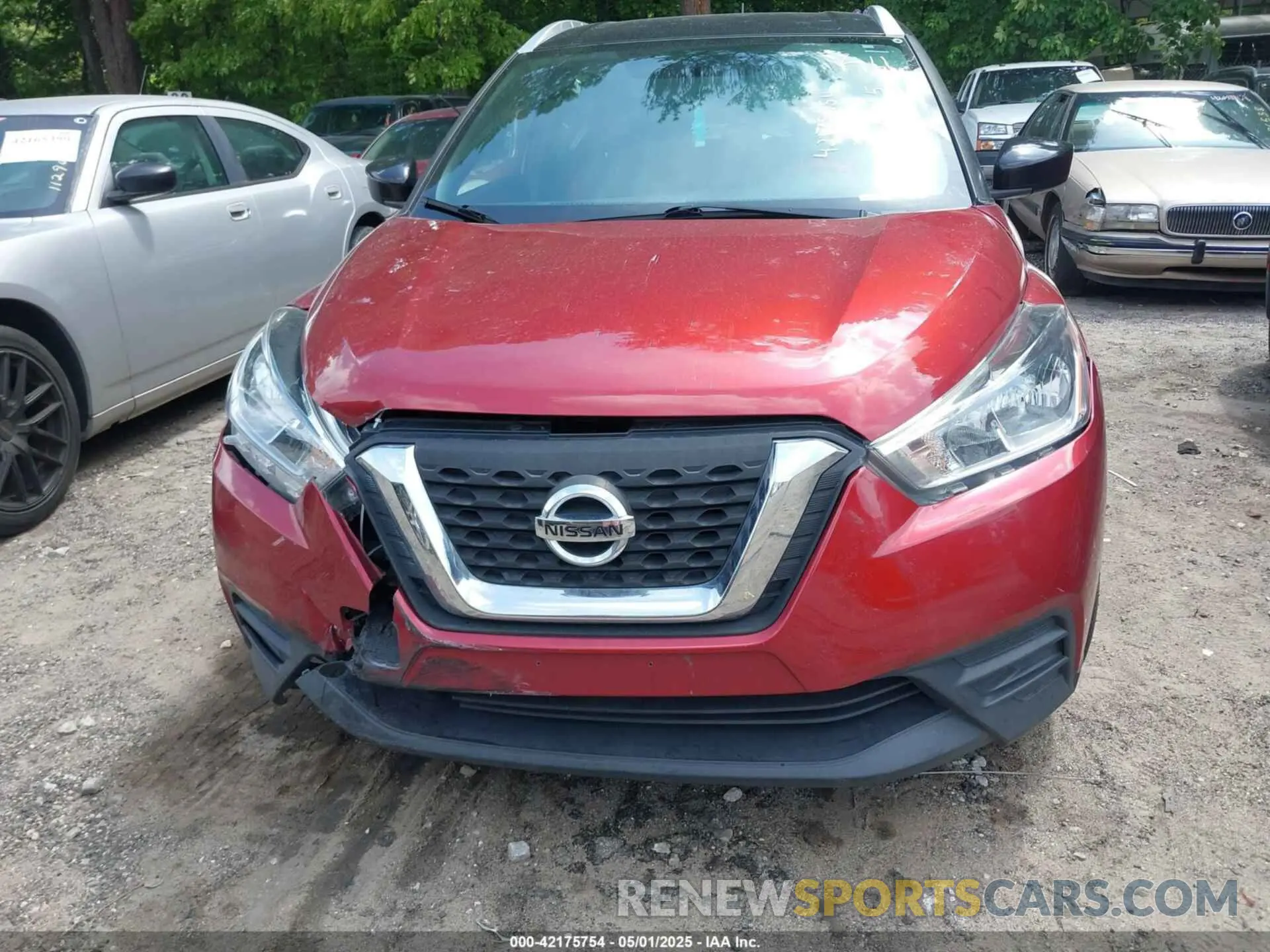 11 Photograph of a damaged car 3N1CP5CU4KL550315 NISSAN KICKS 2019