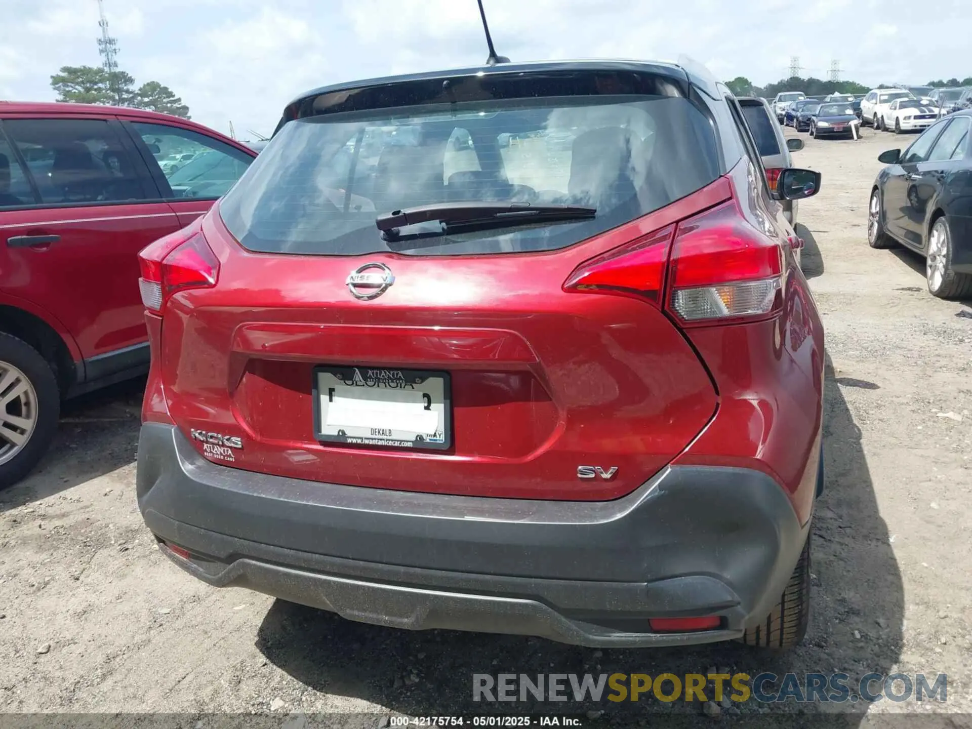 15 Photograph of a damaged car 3N1CP5CU4KL550315 NISSAN KICKS 2019