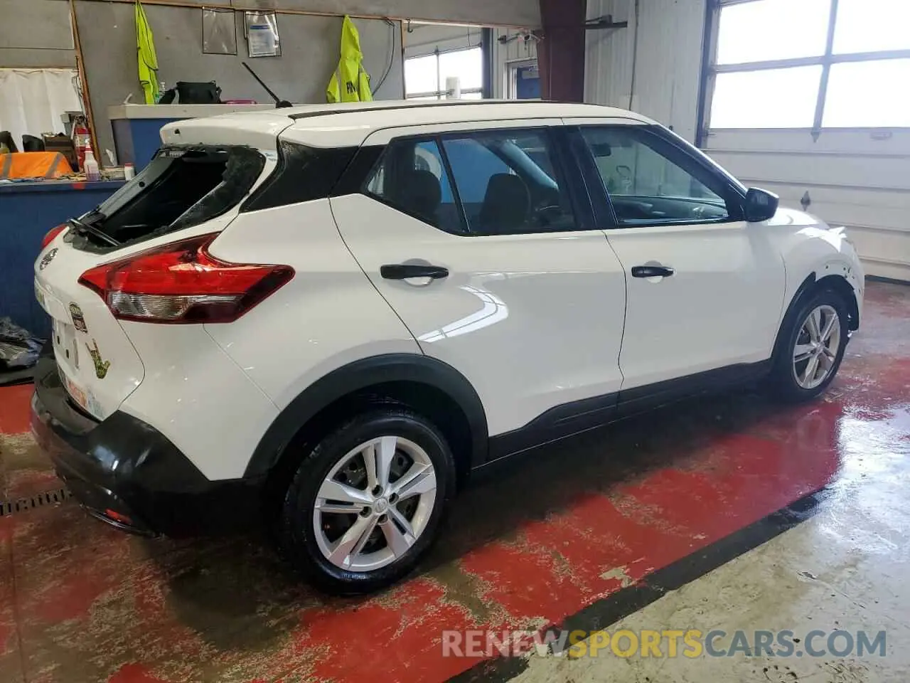 3 Photograph of a damaged car 3N1CP5CU4KL561427 NISSAN KICKS 2019