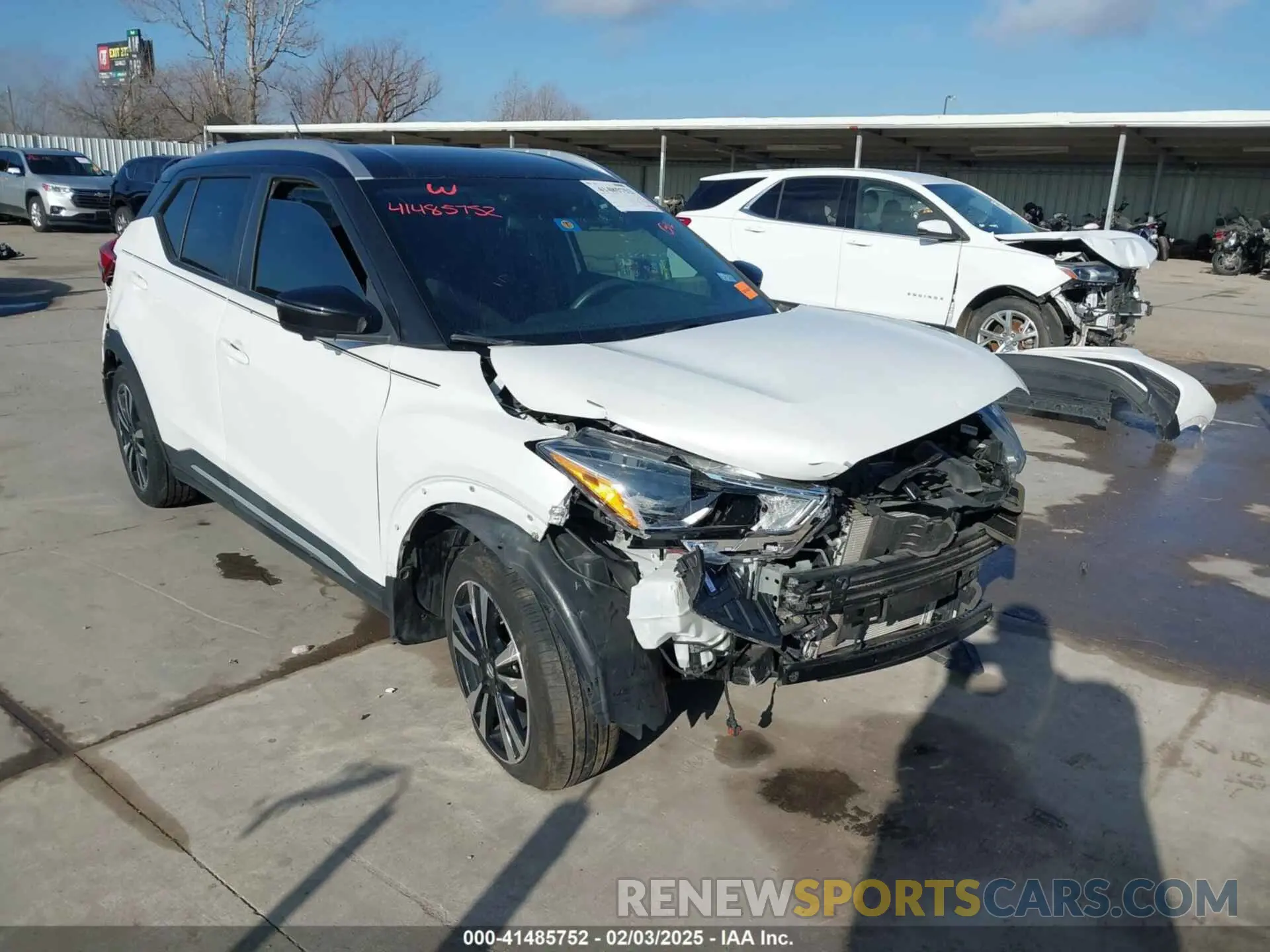 1 Photograph of a damaged car 3N1CP5CU4KL565977 NISSAN KICKS 2019