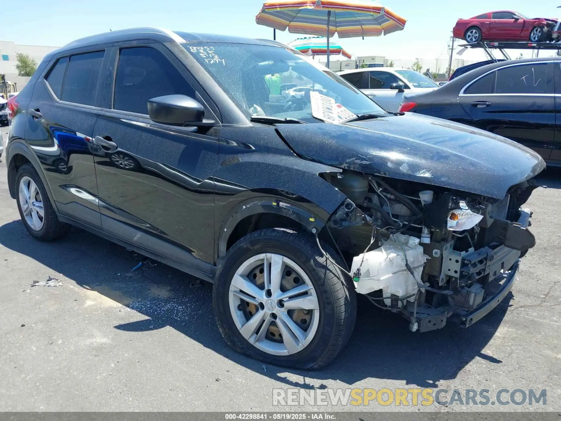 1 Photograph of a damaged car 3N1CP5CU5KL481294 NISSAN KICKS 2019