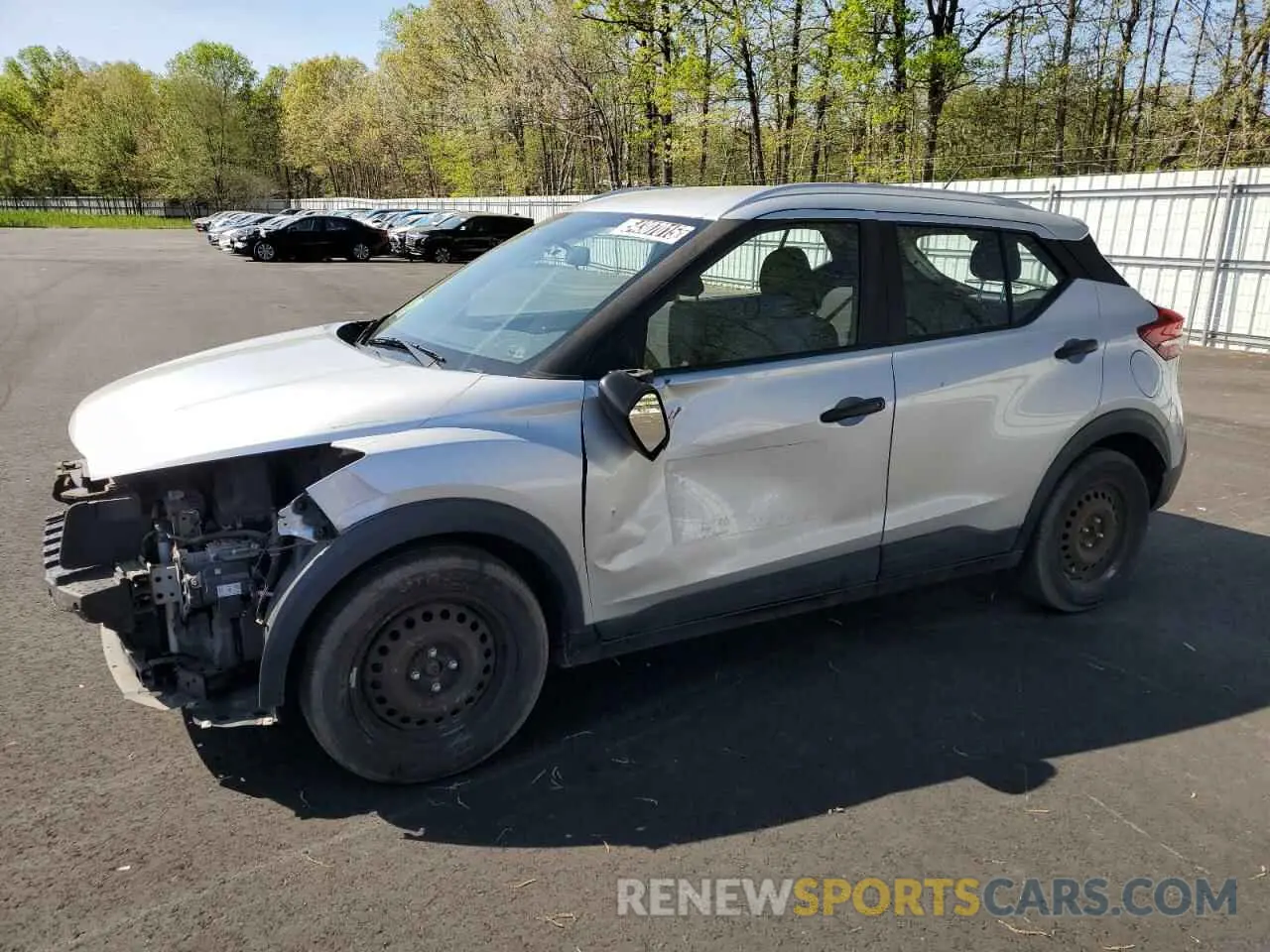 1 Photograph of a damaged car 3N1CP5CU5KL483109 NISSAN KICKS 2019
