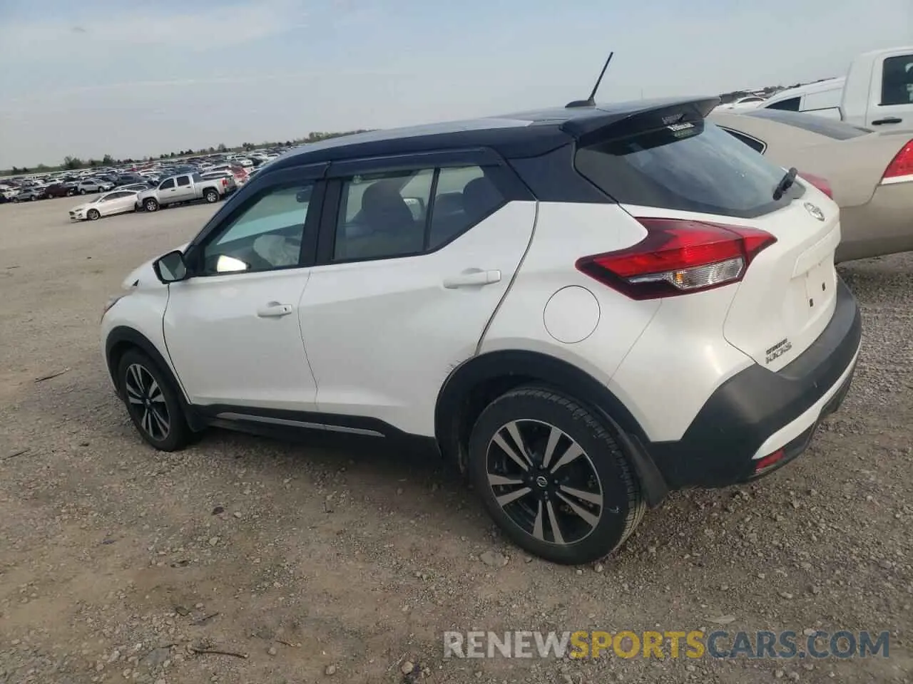2 Photograph of a damaged car 3N1CP5CU5KL483319 NISSAN KICKS 2019
