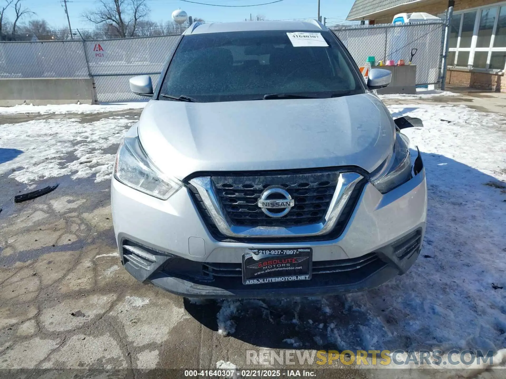13 Photograph of a damaged car 3N1CP5CU5KL498273 NISSAN KICKS 2019
