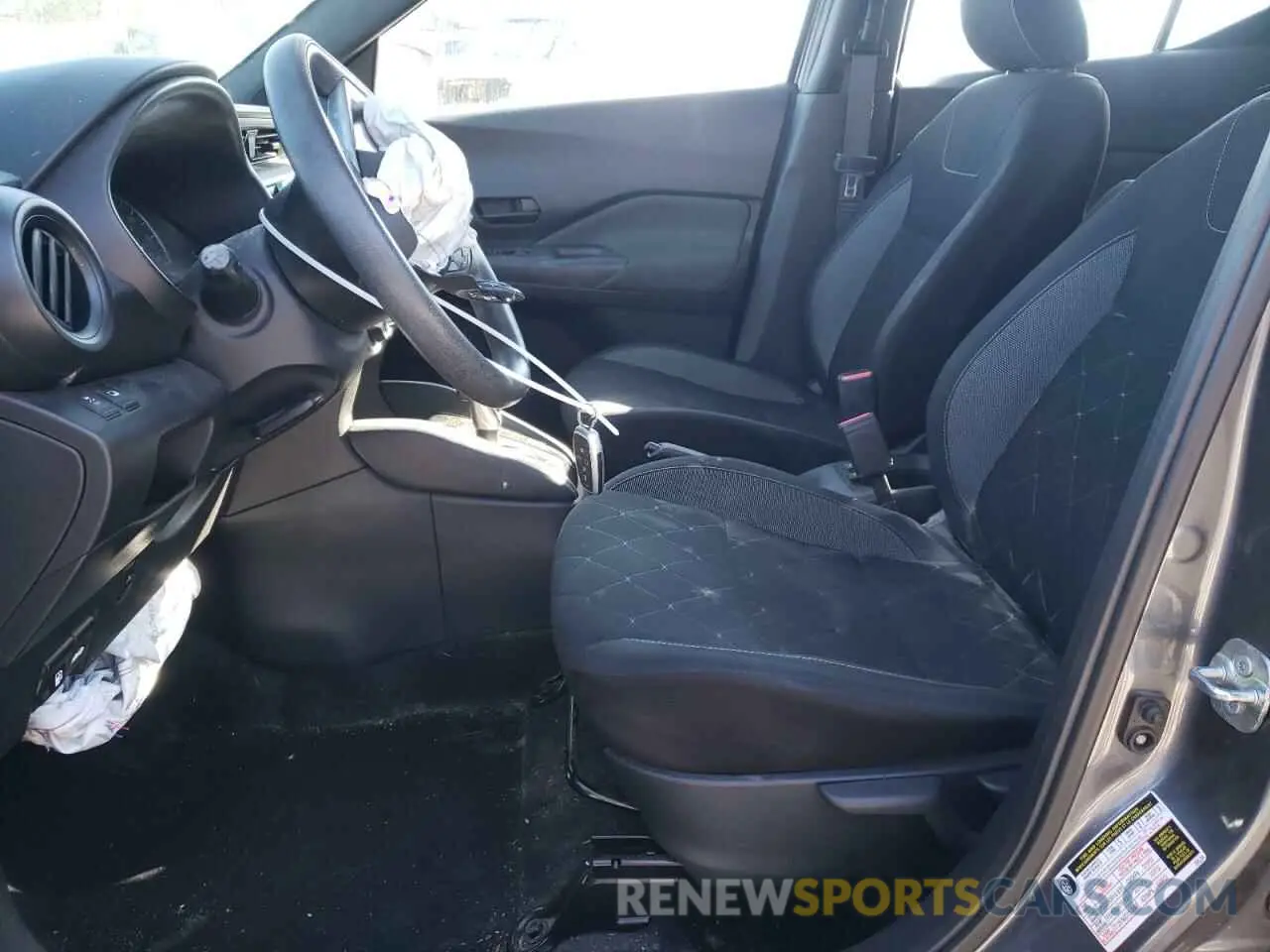7 Photograph of a damaged car 3N1CP5CU5KL499441 NISSAN KICKS 2019