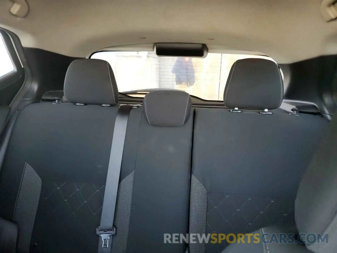 10 Photograph of a damaged car 3N1CP5CU5KL503438 NISSAN KICKS 2019