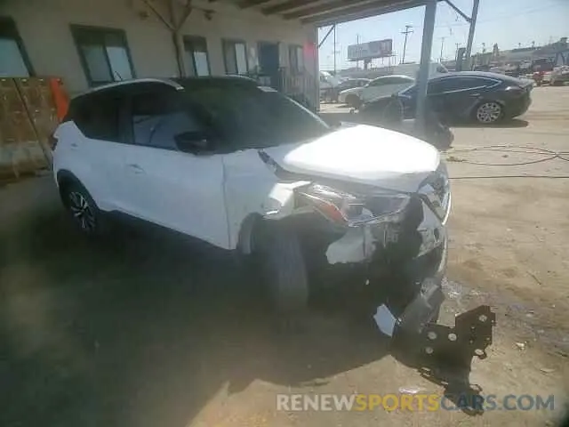 11 Photograph of a damaged car 3N1CP5CU5KL503438 NISSAN KICKS 2019