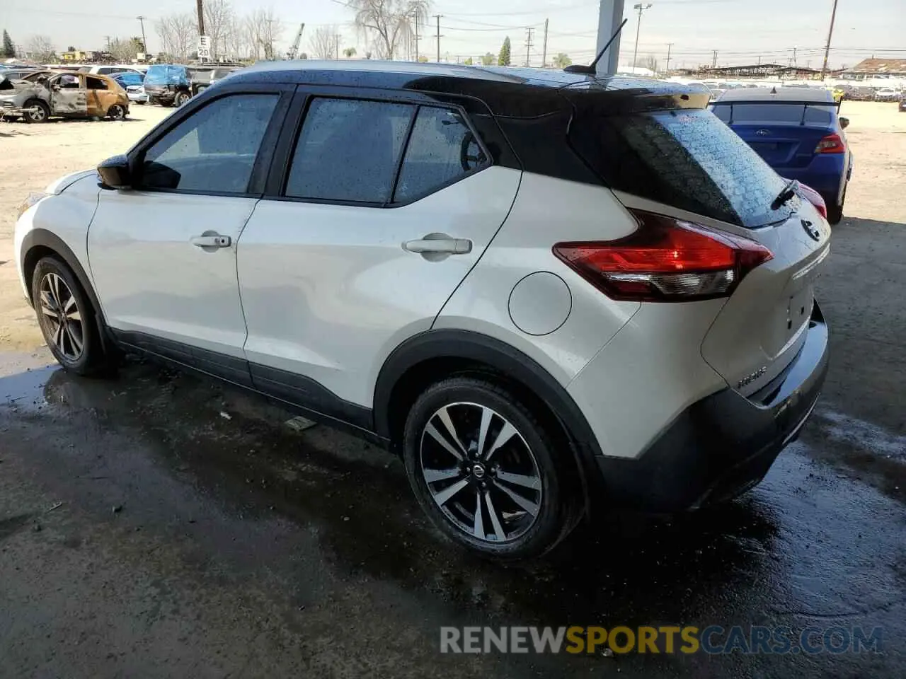 2 Photograph of a damaged car 3N1CP5CU5KL503438 NISSAN KICKS 2019