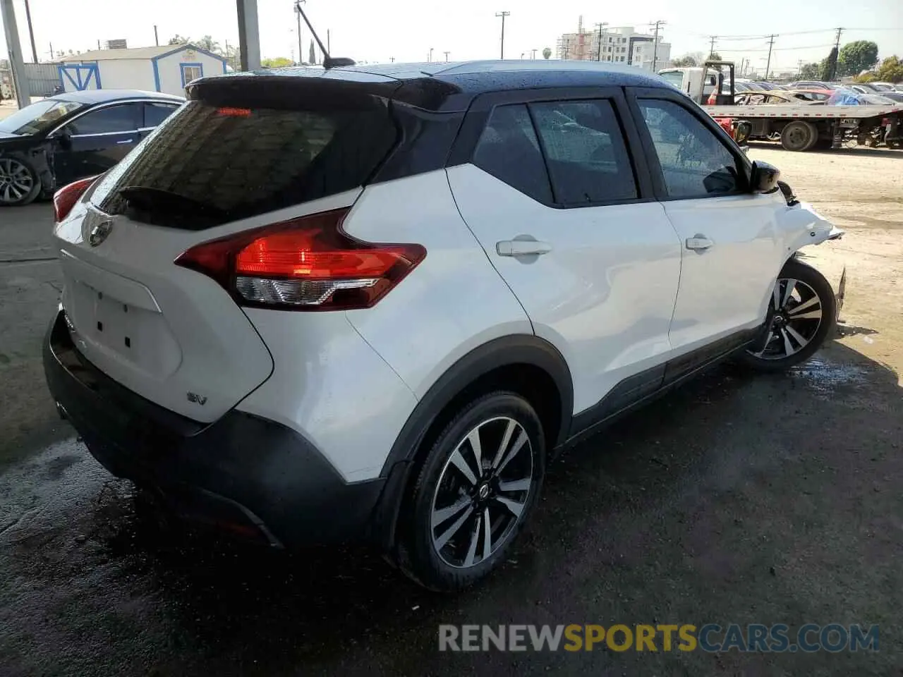 3 Photograph of a damaged car 3N1CP5CU5KL503438 NISSAN KICKS 2019