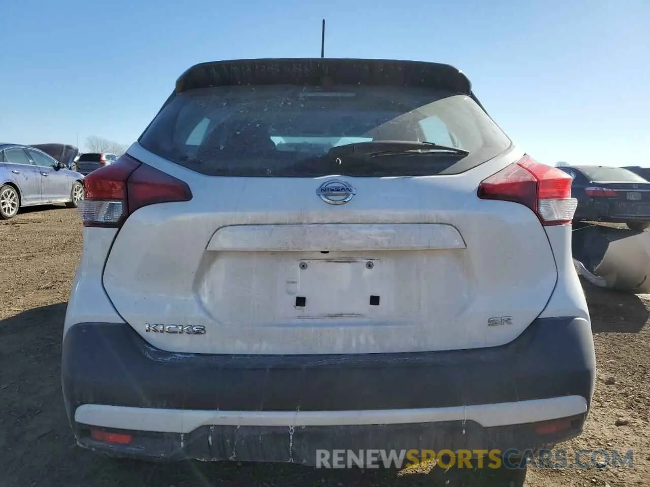 6 Photograph of a damaged car 3N1CP5CU5KL508557 NISSAN KICKS 2019