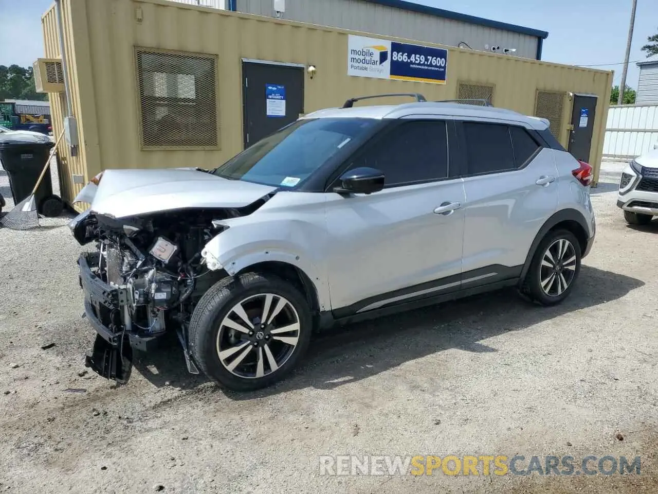 1 Photograph of a damaged car 3N1CP5CU5KL514570 NISSAN KICKS 2019