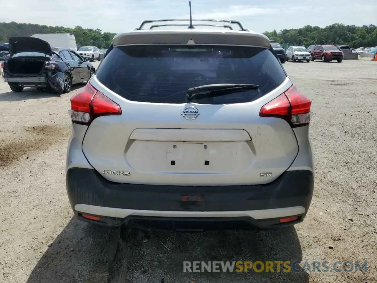 6 Photograph of a damaged car 3N1CP5CU5KL514570 NISSAN KICKS 2019