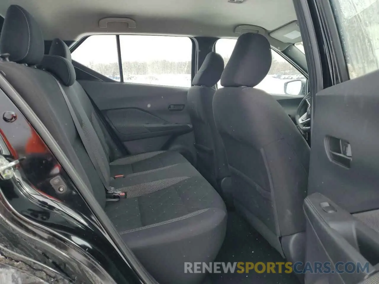 10 Photograph of a damaged car 3N1CP5CU5KL515007 NISSAN KICKS 2019