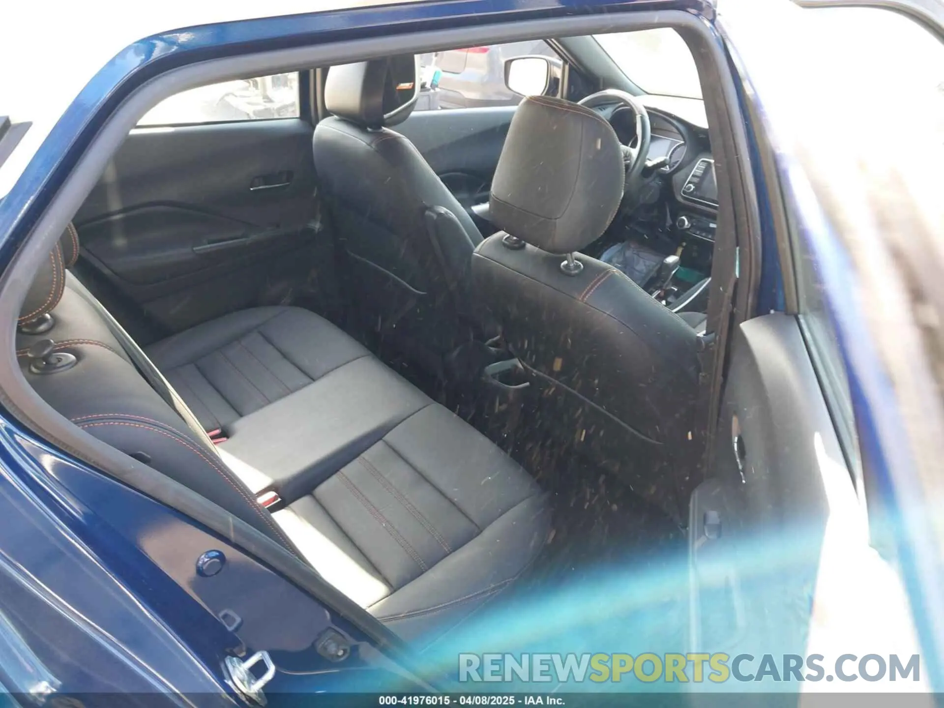 8 Photograph of a damaged car 3N1CP5CU5KL517856 NISSAN KICKS 2019
